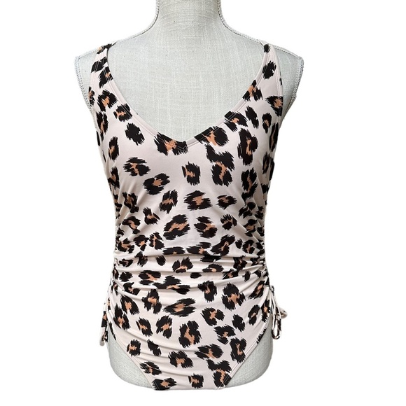 Kona Sol Tortoise Ring One Piece Swimsuit Animal Cheetah Print Size: M NWT - Picture 3 of 13